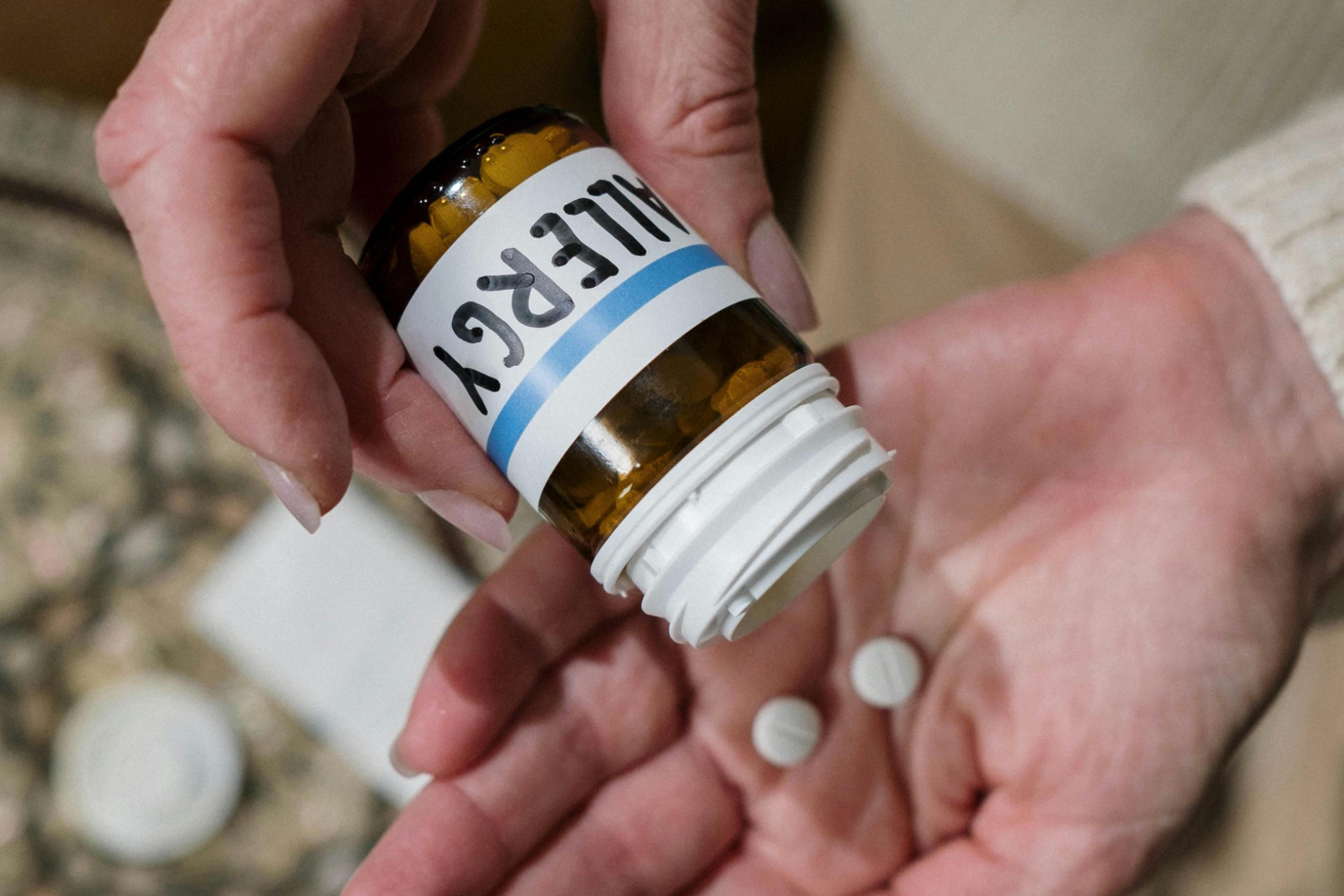 多家药企被取消集采资格：商业贿赂、药片质量等问题层出不穷，中药饮片联盟重罚整治供应链！