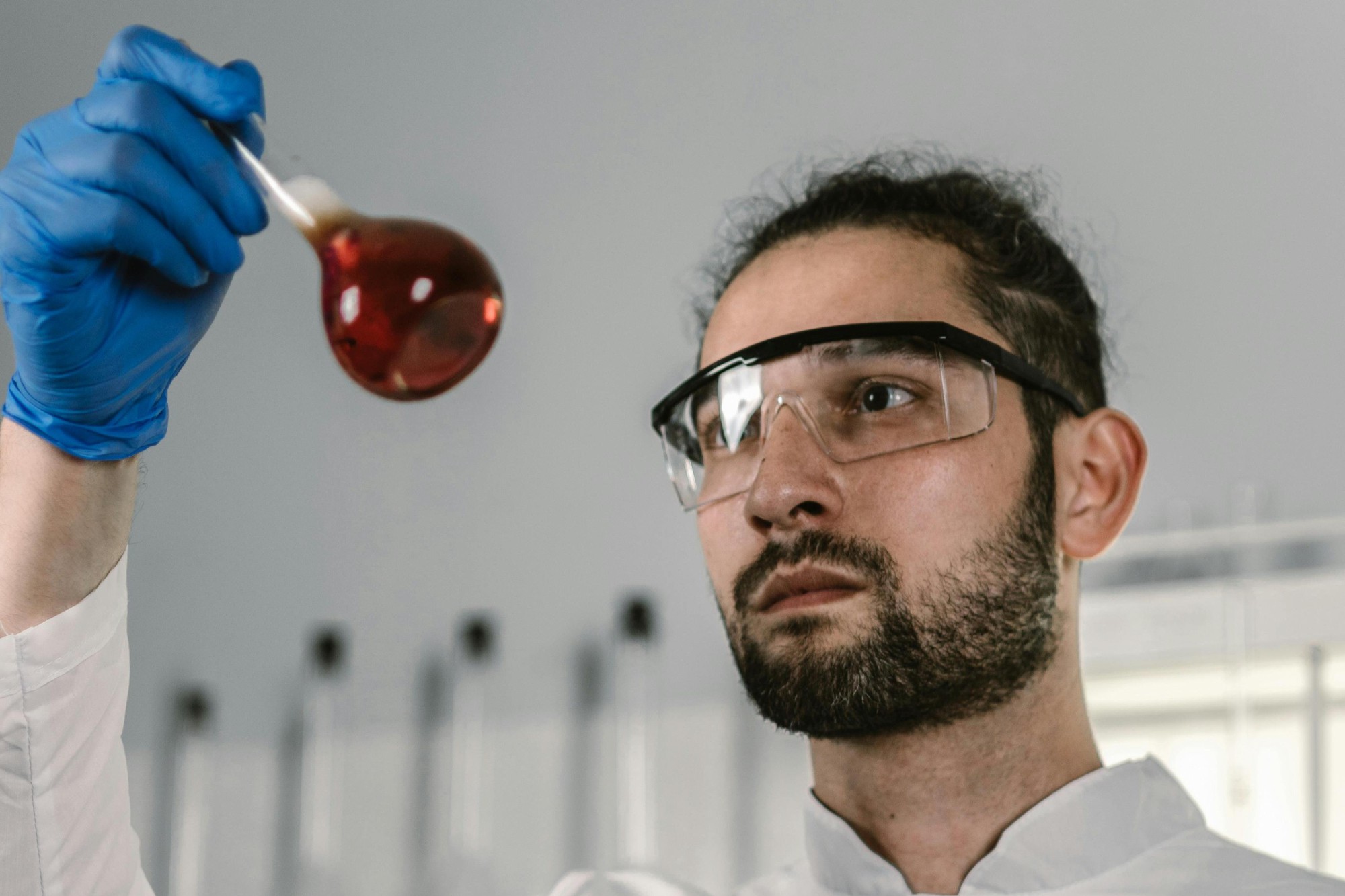 2025年疫苗市场发展：强化T细胞免疫与新型佐剂研发，挑战艾滋病与结核病防治！