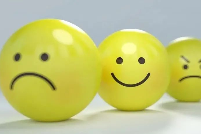 海正药业、扬子江药业、豪森药业围攻原研，19亿抗精神病药再迎仿制！