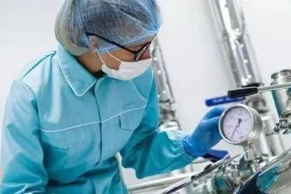 上市药品杂质检验中未知色谱峰的识别与调查