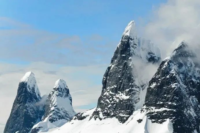 平喘药再添新分类！山东药企申报，H1涨幅超300%