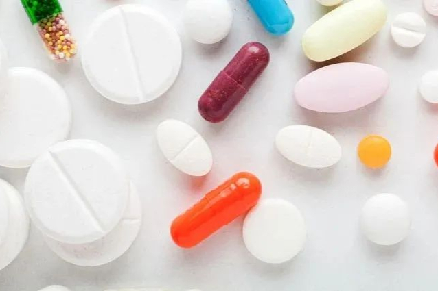 复方制剂强制降解试验设计：以恩格列净利格列汀片为例