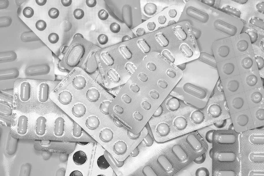 诺华制药沙库巴曲缬沙坦钠片，遭10余家药企围猎！20亿心力衰竭药