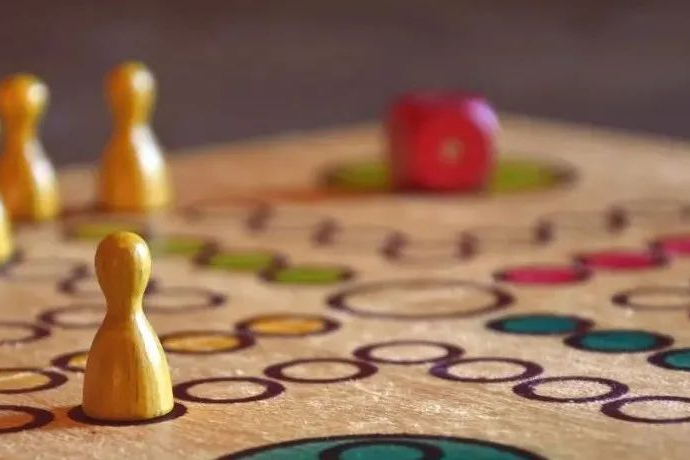 18亿那屈肝素钙：天津红日药业斩获注射液仿制药首家过评！