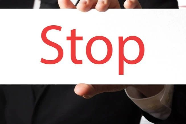 股价跌超10%！ADC药物被FDA临床搁置