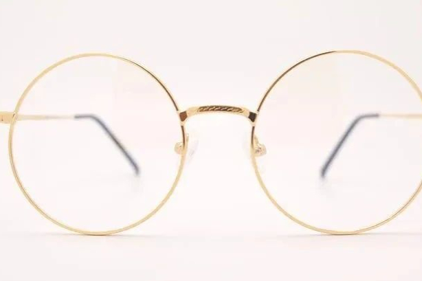 儿童近视防控！低浓度阿托品控制近视真实有效，0.01%效果最佳！