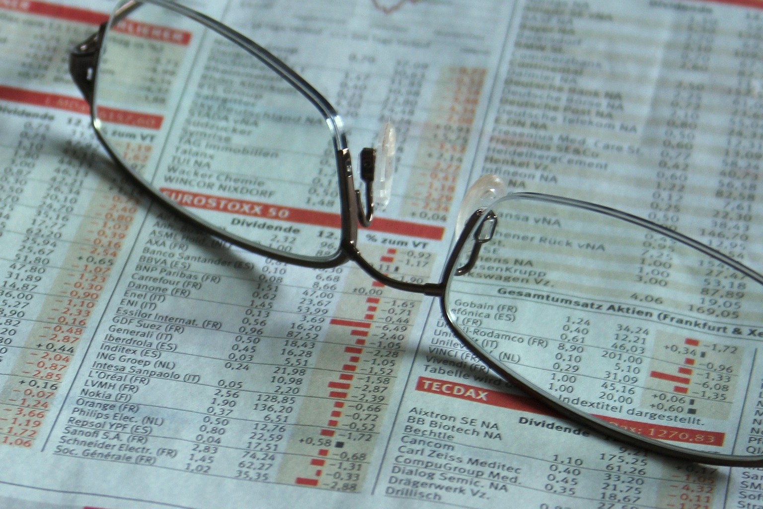 中国药科大学何婉婷教授与合作单位在《Cell》上发表综述分析论文