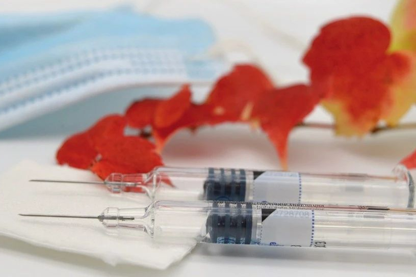 新冠第二波疫情来袭，6款新冠口服药和15款新冠疫苗，怎么选？