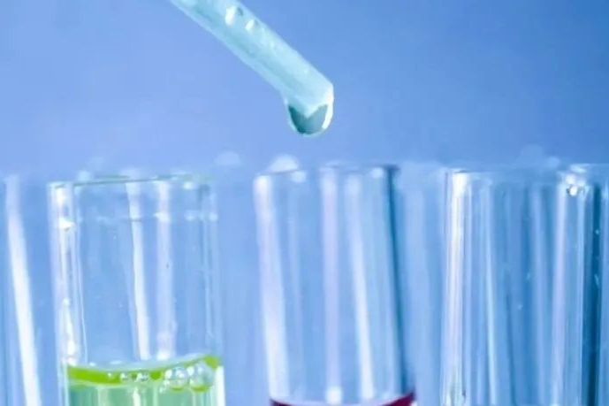 独家明星止血剂马来酸阿伐曲泊帕片首仿药争夺战！云南先施药业抢食