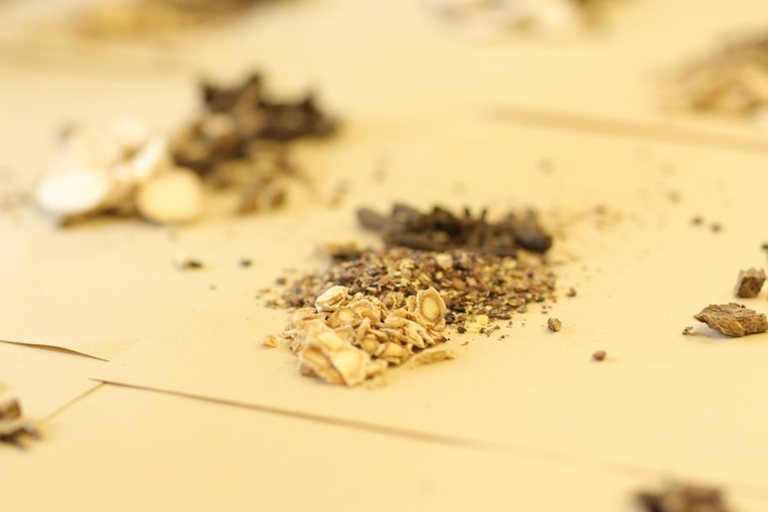 独家品种大涨177%！TOP20洗牌，23亿+品种受冲击，扬子江、以岭等3家企业领跑