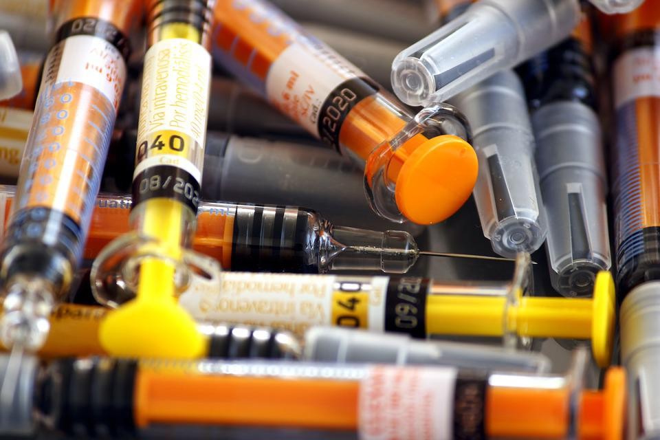 河北智恒医药/杭州民生药业，提交了法莫替丁注射液的上市申请