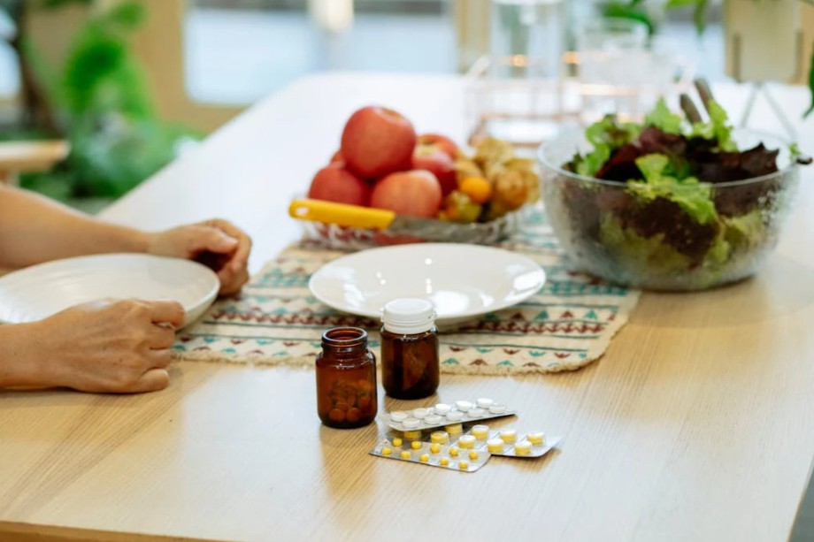 2023年超80家中国上市药企裁员超10%，微创、嘉和锐减，绿叶、爱博逆势倍增！