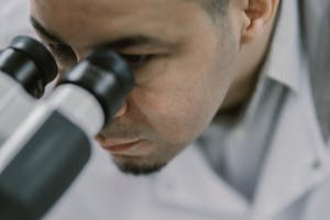 GLP-1药物产业链崛起：上下游企业竞相‘卷’出新高度