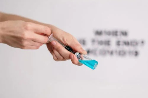 国药一心制药左卡尼汀注射液上市申请获受理，年销超12亿市场再添强将