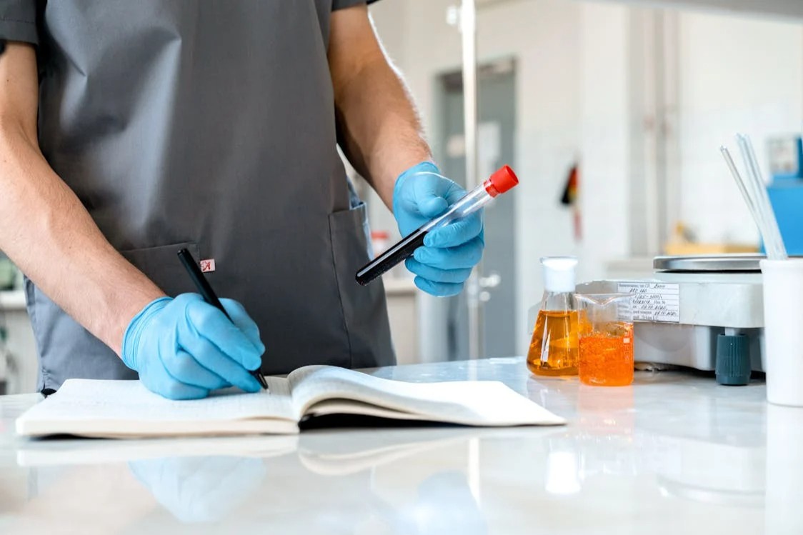 强生尼卡利单抗Ⅱ/Ⅲ 期研究：青少年重症肌无力治疗取得积极成果