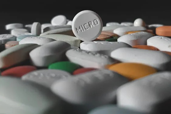 丙类药品目录落地在即，创新药迎来新机遇，原研药回归医院?