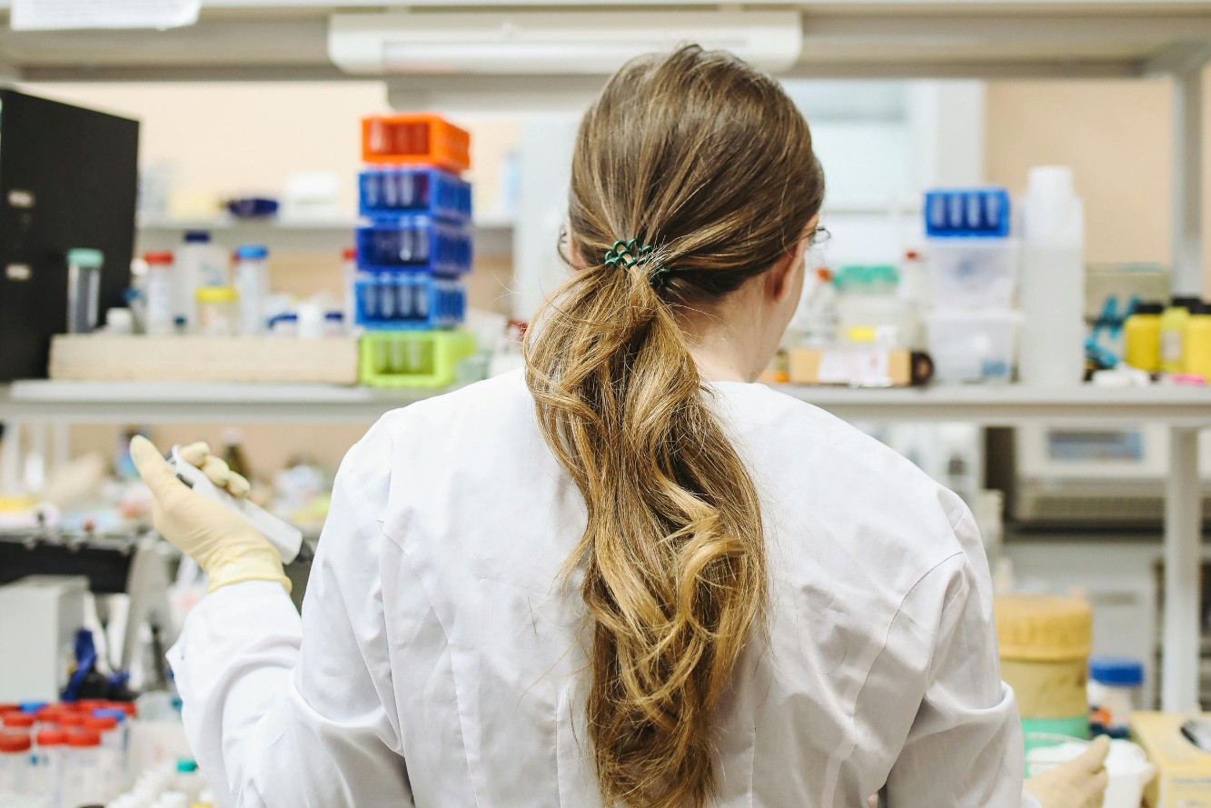 辉瑞全线退离基因治疗，罗氏等多家药企面临同样困境