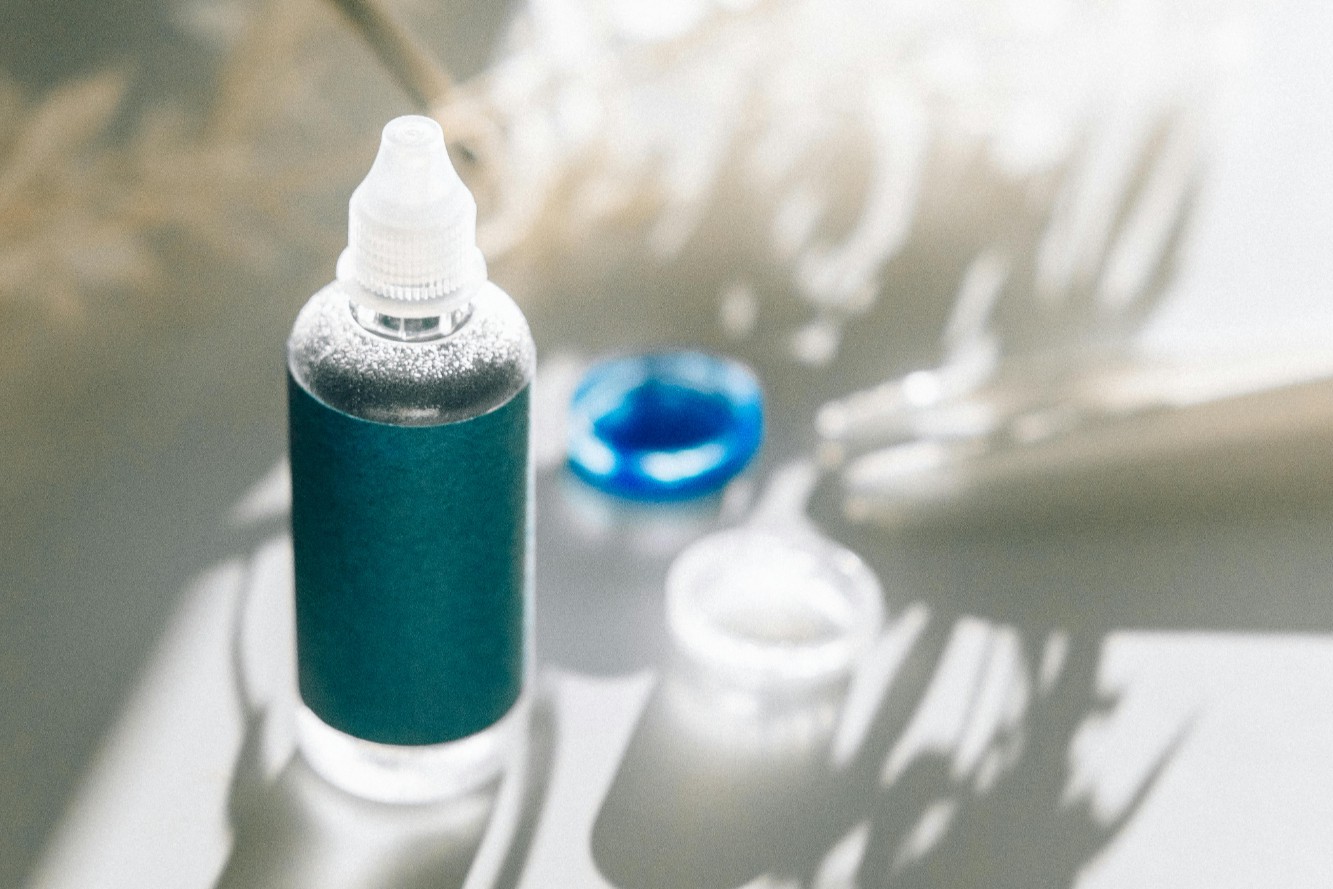 国办促仿制药提质，滴眼液仿制困局待解：溶液型内卷严重，混悬乳剂型研发难突破