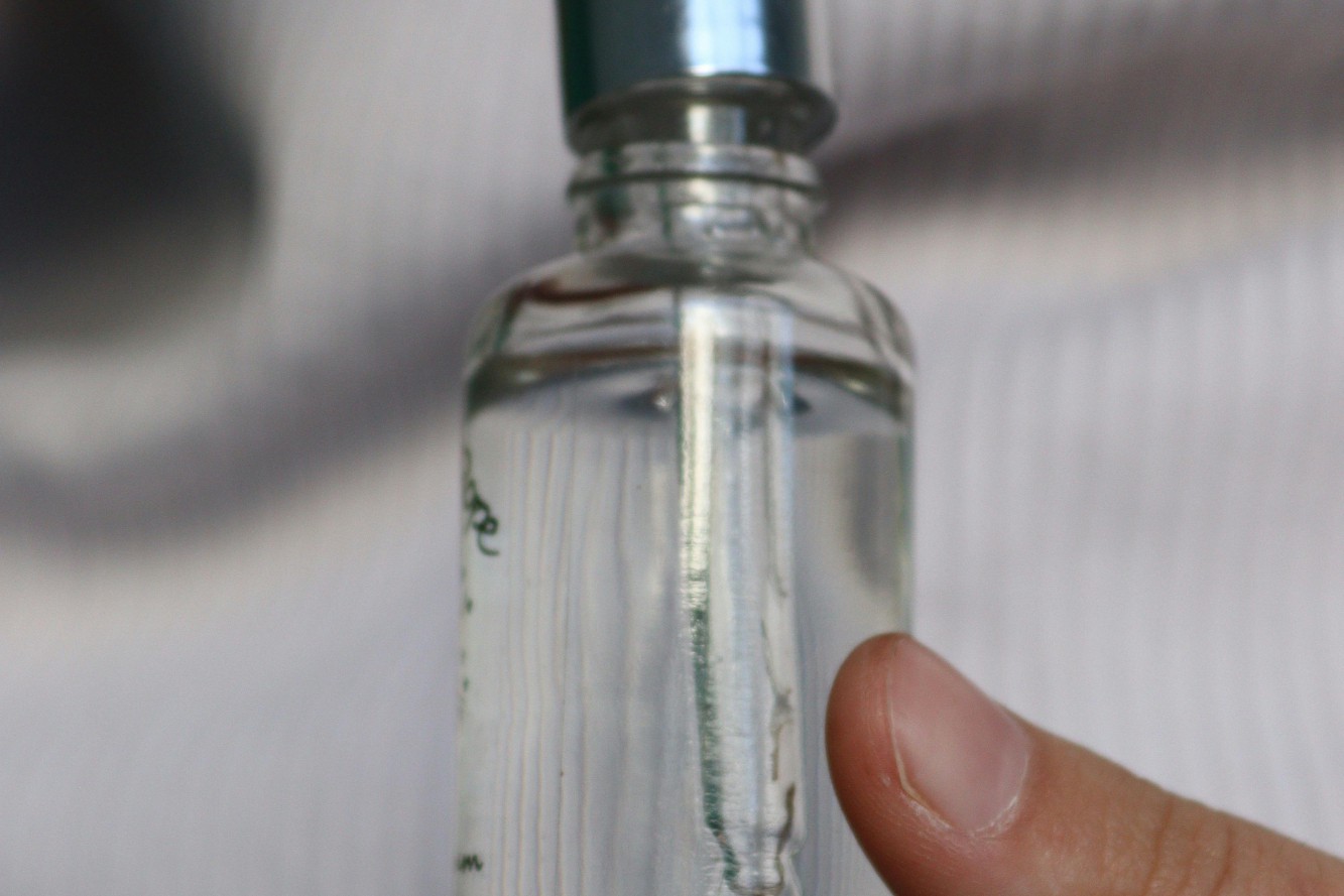 阿达帕林过氧苯甲酰凝胶：三大厂家竞逐首仿，痤疮治疗新格局将启