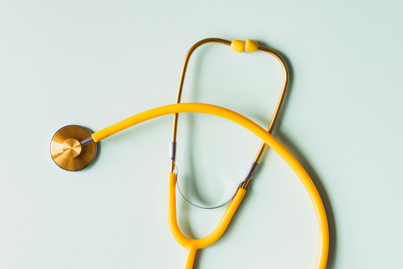 2025年RDC药物最新进展：从诺华“核爆”到中国120家药企竞逐！先通首仿冲刺