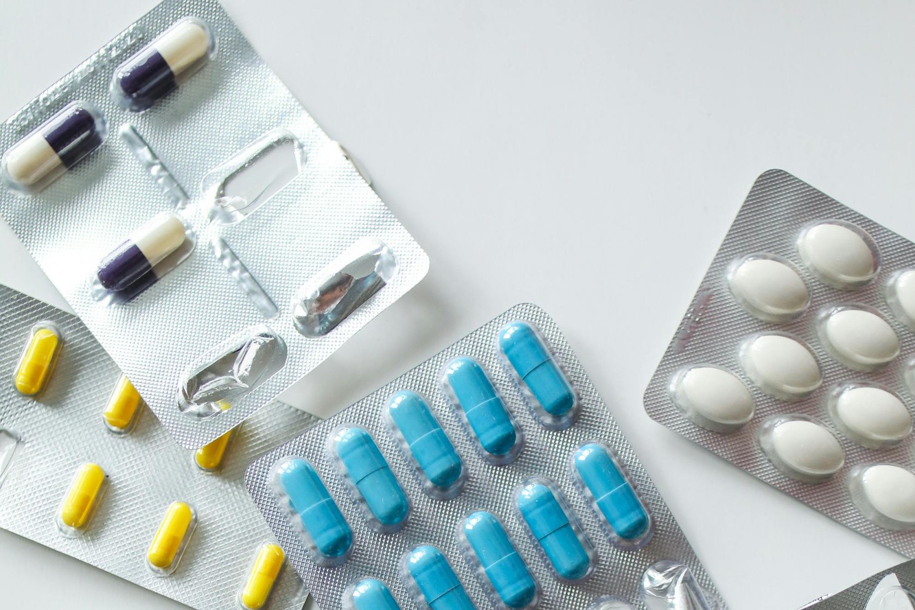 骨科主任受贿287万操纵集采报量，中纪委定性受贿罪警示医药反腐高压！