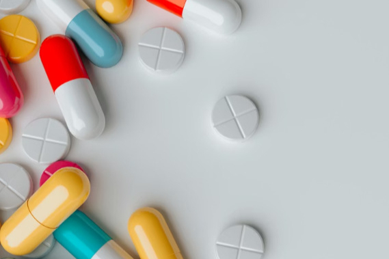 美国医保谈判再挥刀：15款药入榜，辉瑞、礼来等药企盘后齐涨近2%！