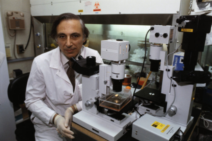 揭秘必妥维百亿美金传奇：一粒小药丸如何击败巨头，重塑全球抗HIV市场格局？