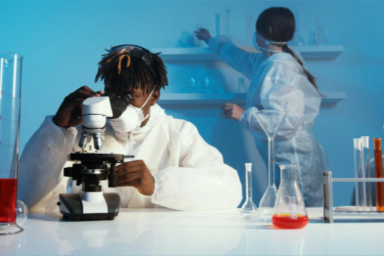 创新药降本增效的核心密码：深度解析现代工艺开发新技术，合成生物化学等三大工艺成核心驱动力！