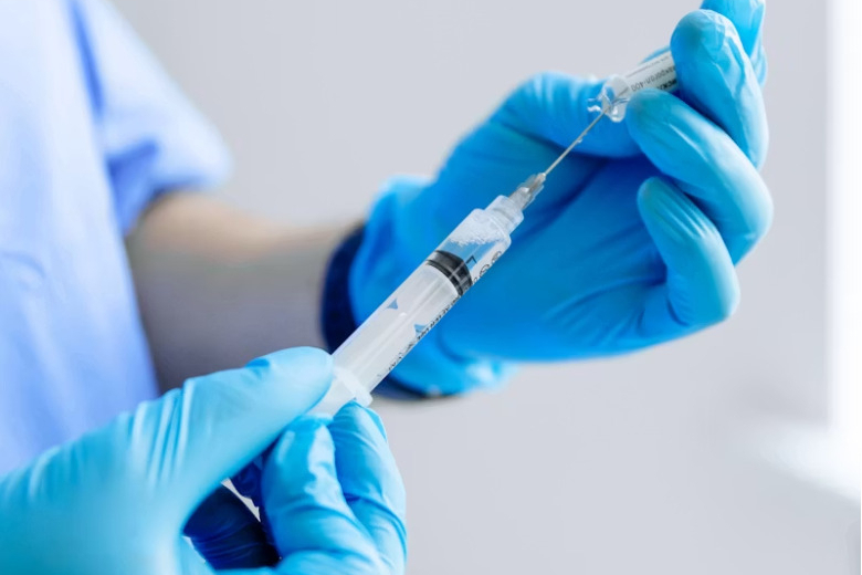康方生物PD-1/VEGF双抗依沃西单抗注射液获批第3项NSCLC适应症，头对头击败替雷利珠
