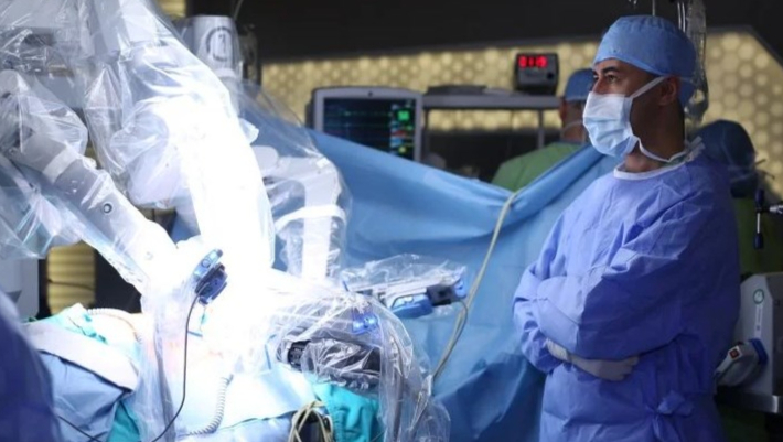 FDA授权虚拟切口手术机器人